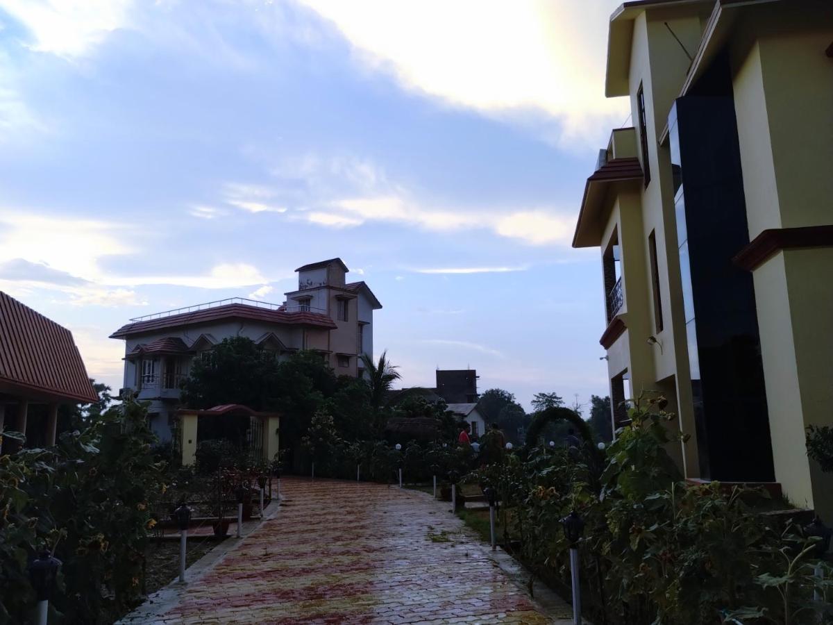 Mayabon Resort Bolpur Shanti Niketan Exterior photo